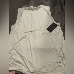 Layer 8 cream tank sz M nwt